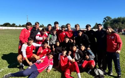 El jugador Panameño Julio Medina continúa trabajando en el Unión de Santa Fe