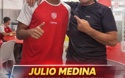 Panameño Julio Medina sigue creciendo en Argentina con el respaldo del primer equipo de Unión